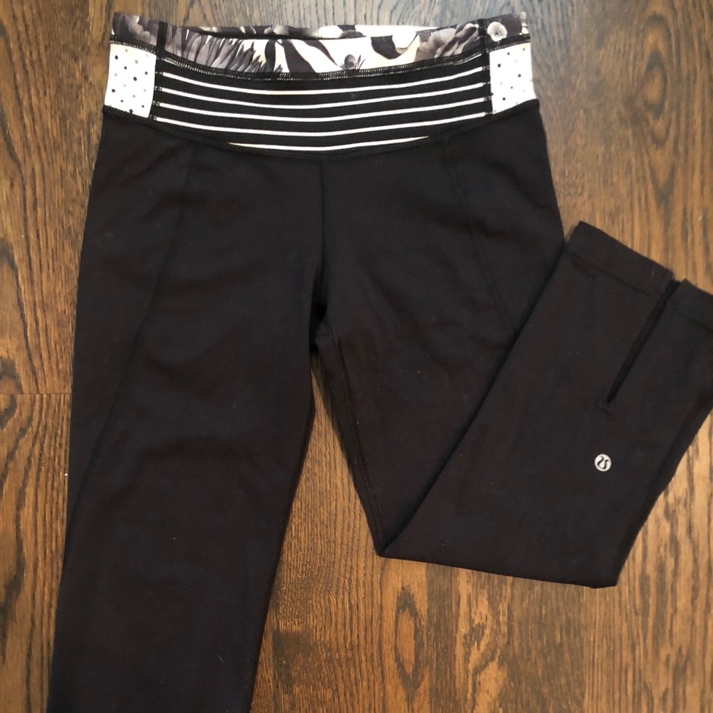 Lululemon Gather and Grow crop